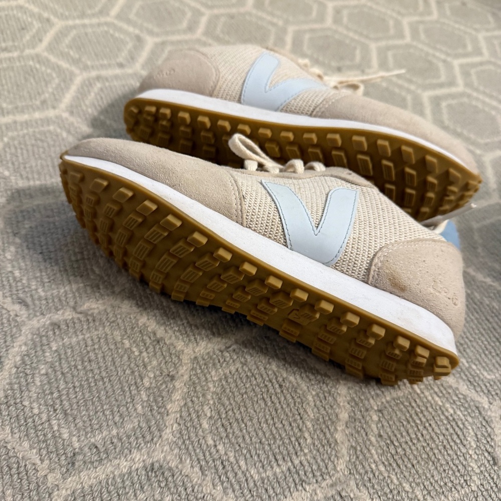 Veja sneakers